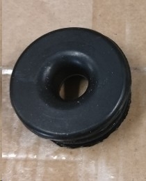 Redukcja gumowa 34/14 do pisuaru.